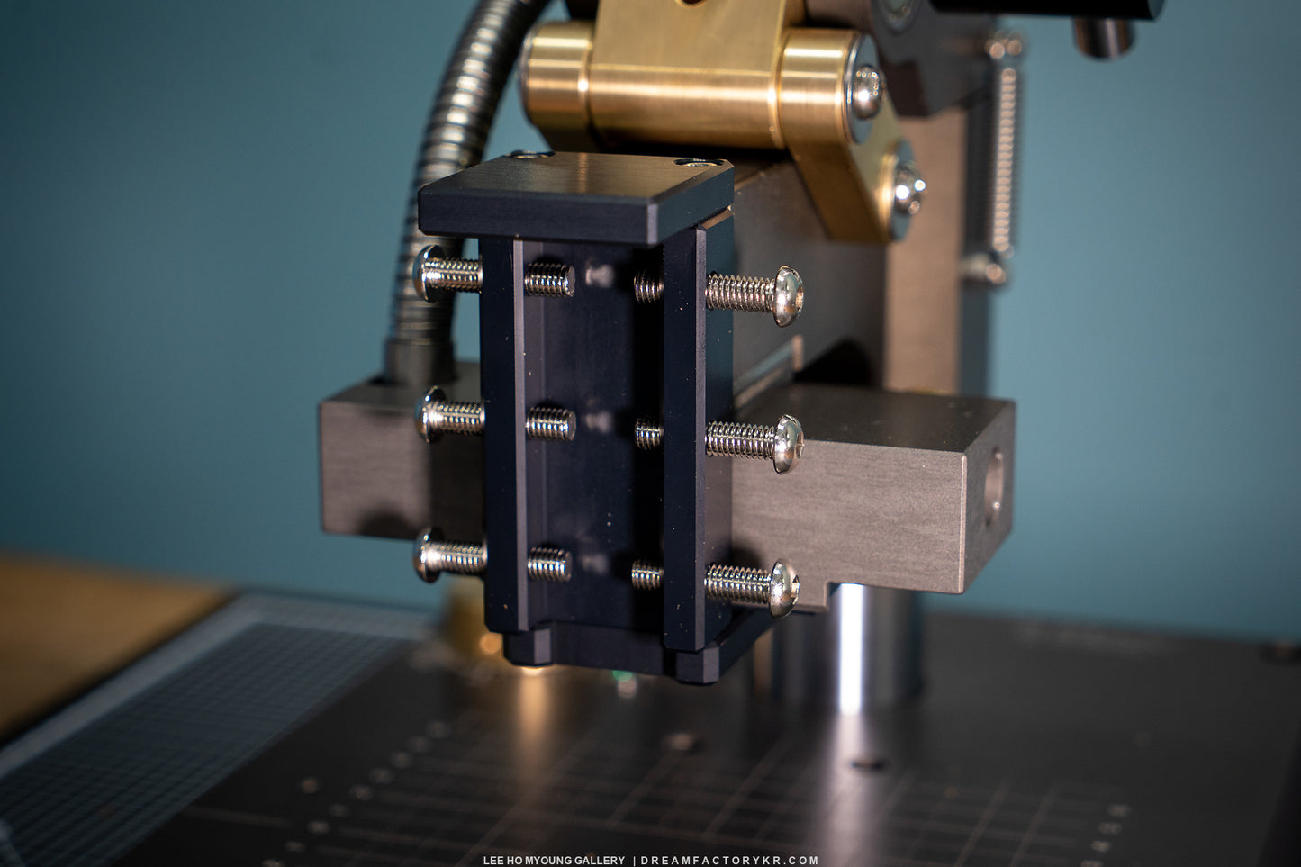 Pricking iron jig