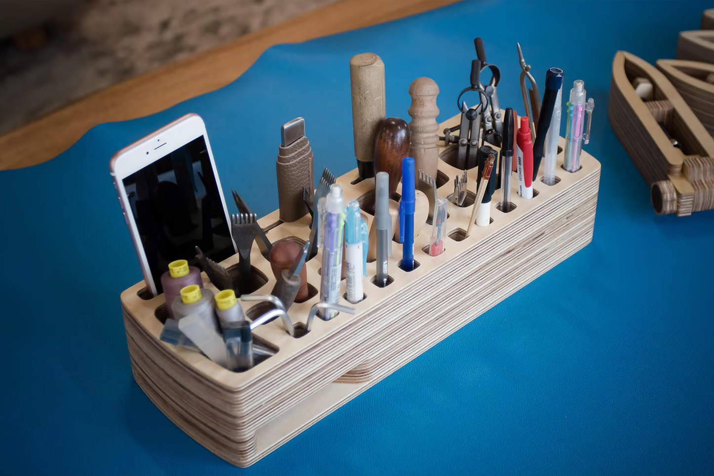 Dream Factory Tool Rack