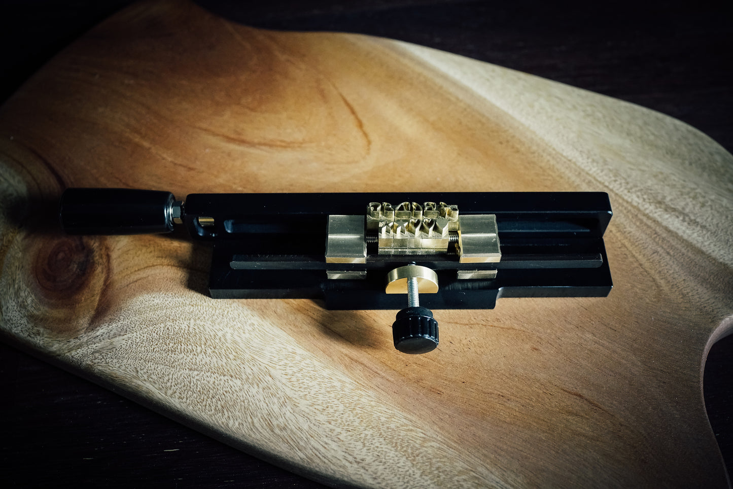 Font Holder
